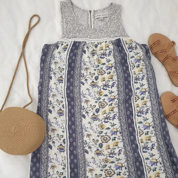 Floral dress - Picture 2 of 6